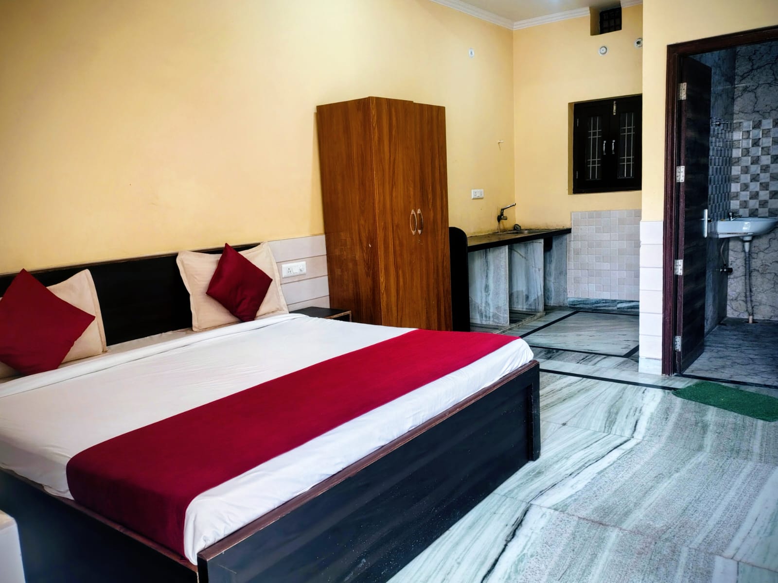 whatsapp image 2025 12 04 at 10.30.38 am